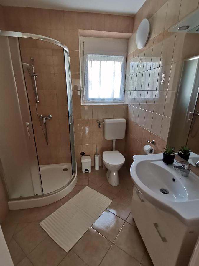 Lea Apartman Harkány Exterior foto