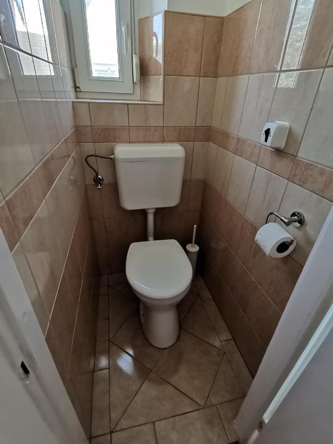 Lea Apartman Harkány Exterior foto
