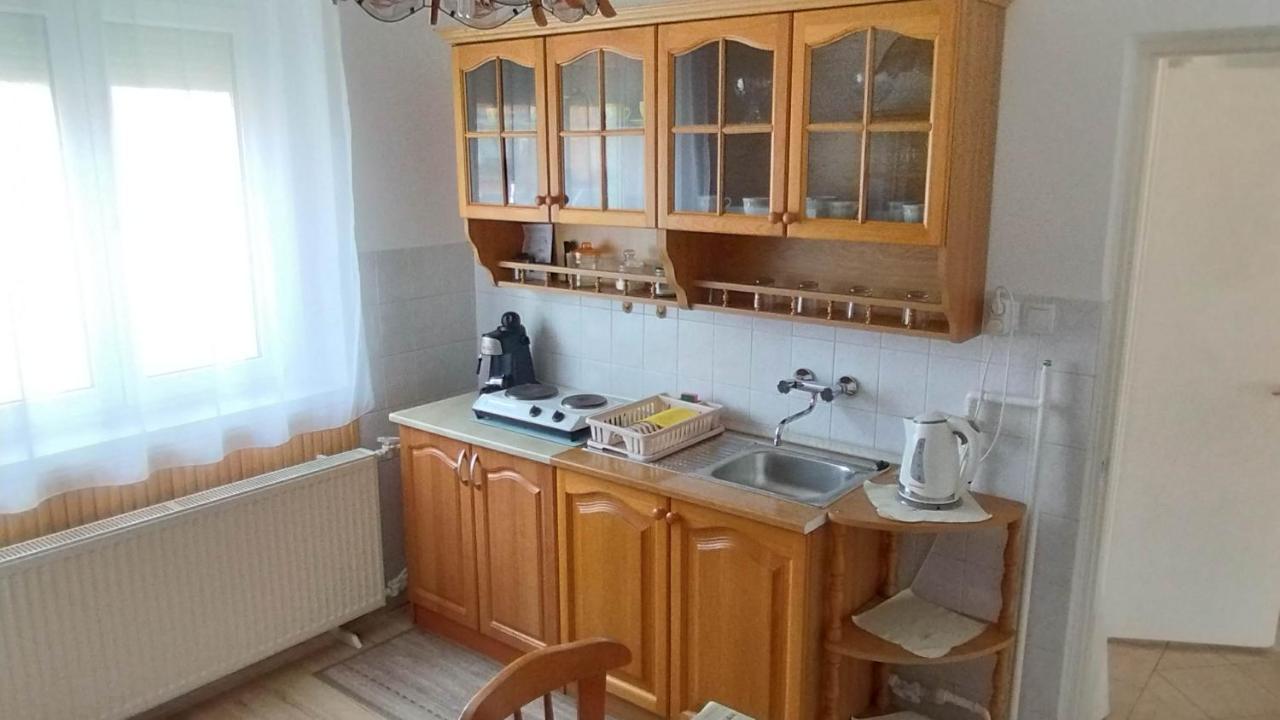 Lea Apartman Harkány Exterior foto